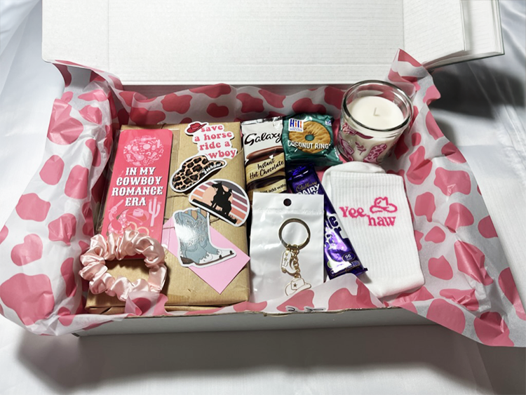 Cowboy Romance Box 👢